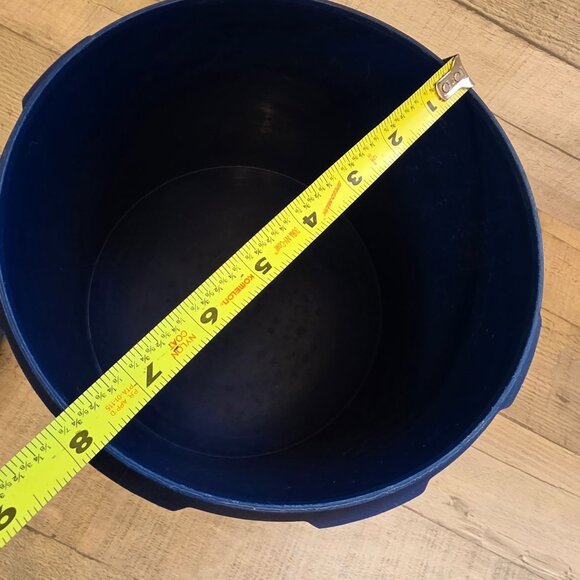 Vintage Tupperware Blue Large Storage Container With Lid - Picture 6 of 7